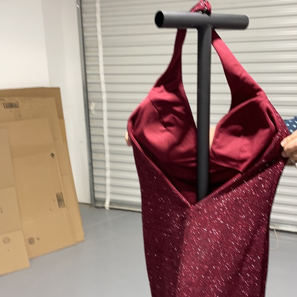 Gorgeous v neckline prom dress by Jovani. - Picture 5 of 5